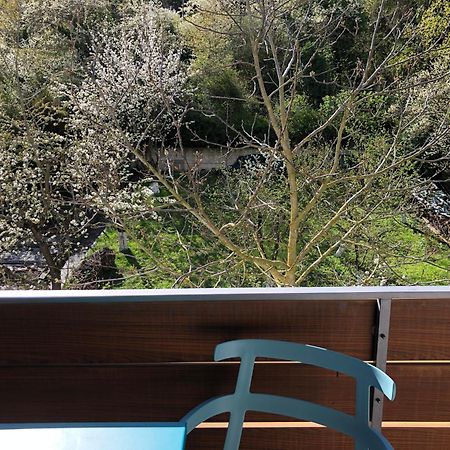 Blaues Zimmer Mit Grossem Balkon, Bad Ist Ein Traum, 50 Schritte Zum Radweg Am Main,Ideal For Short Stay Mainstockheim Dış mekan fotoğraf